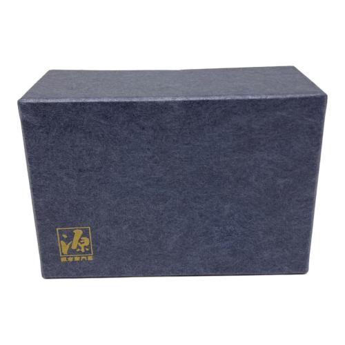 源右衛門窯 (ゲンエモンガマ) 湯呑み 赤花紋様