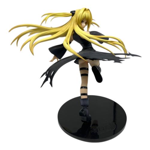 To LOVEる (トラブル) ヤミ 金色の闇 1/8 フィギュア