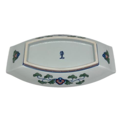 源右衛門窯 (ゲンエモンガマ) 古伊万里風山水見込舟形皿