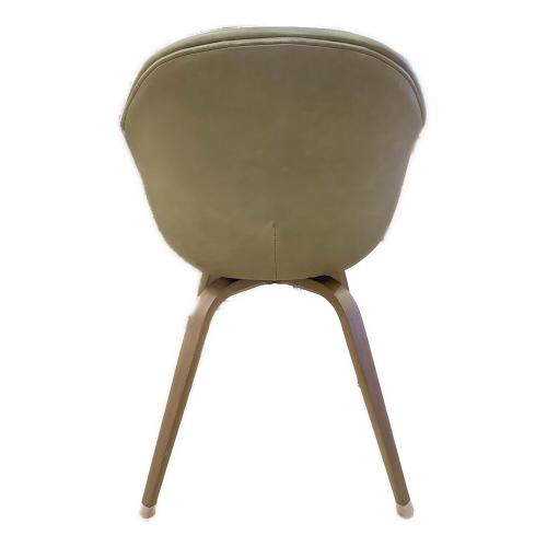 BoConcept (ボーコンセプト) ダイニングチェアー 75 カーキ Hauge