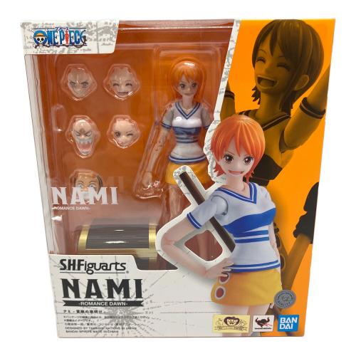 ナミ BANDAI (バンダイ) フィギュア S.H.Figuarts