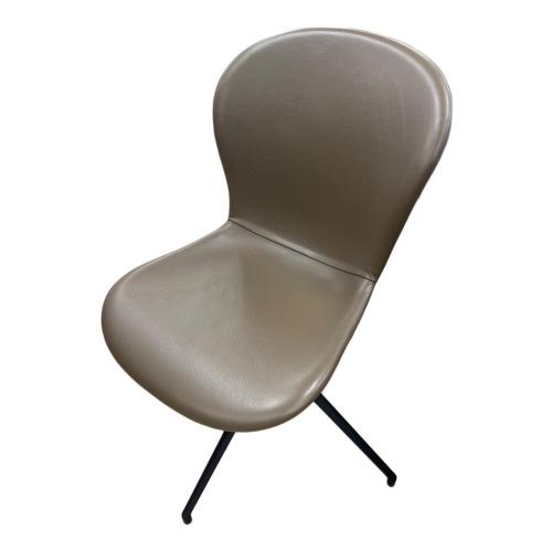 BoConcept (ボーコンセプト) チェア 148 ブラウン Adelaide