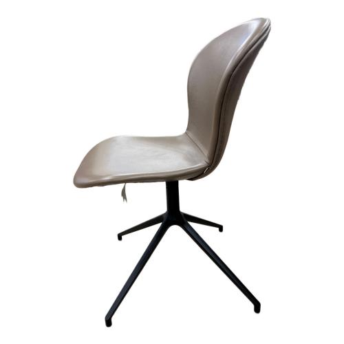BoConcept (ボーコンセプト) チェア 148 ブラウン Adelaide