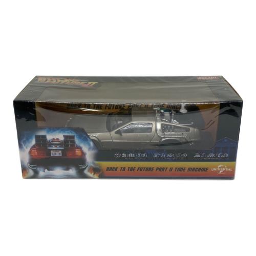 サンスター バック・トゥ・ザ・フューチャー PartII デロリアン マークII モデルカー 1/18 ダイキャストモデルカー