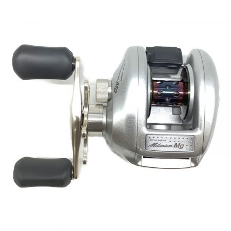 SHIMANO (シマノ) ベイトリール 右巻き Scorpion MetaniumMg