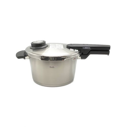 Fissler (フィスラ) 圧力鍋 4.5L コンフォート PSCマーク(圧力鍋)有｜トレファクONLINE