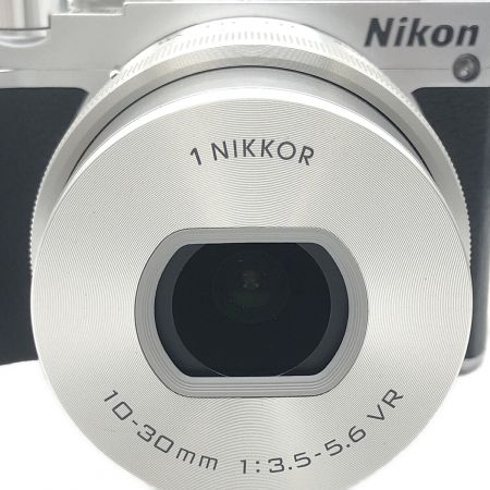 Nikon (ニコン) ミラーレス一眼カメラ Nikon 1 J5 2081万画素 専用電池 microSDHC/XCカード対応 23063320