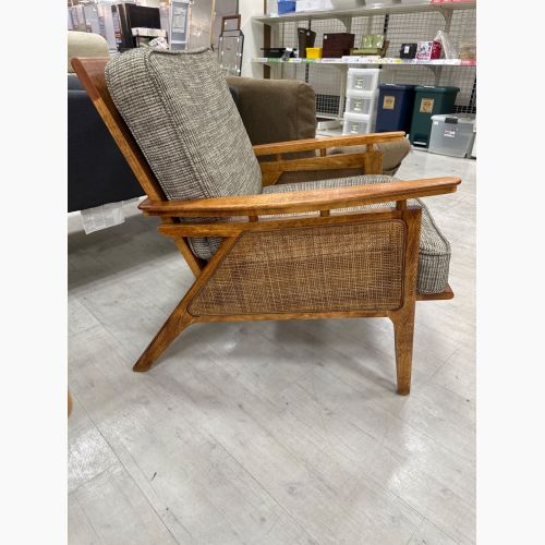 ACME Furniture (アクメファニチャー) ラウンジチェアー グレー 268 ファブリック×ラタン×ハックベリー材 WICKER