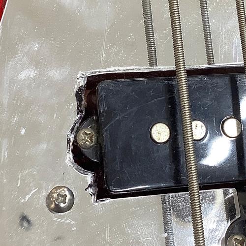 Squier by FENDER (スクワイア) エレキベース 動作確認済 CY110600896