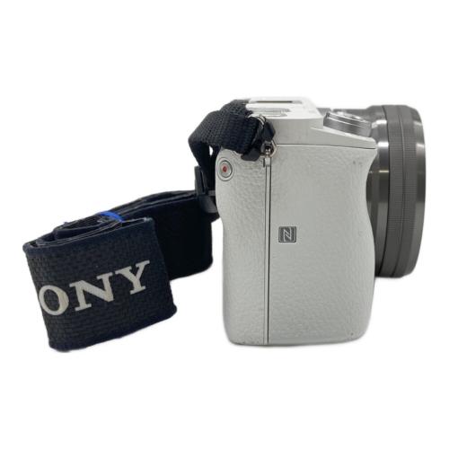 SONY (ソニー) ミラーレス一眼カメラ a6000 キズ・ヨゴレ有 ダブルレンズセット(SELP1650/SEL55210) ILCE-6000 2470万画素数 3142614
