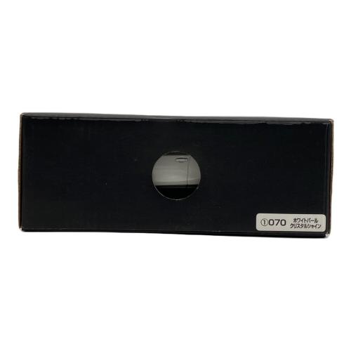 CHR モデルカー ホワイトパールクリスタルシャイン