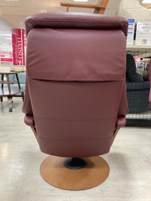 karimoku (カリモク) リクライニングチェアー レッド THE FIRST RU02モデル 224 オットマン付き