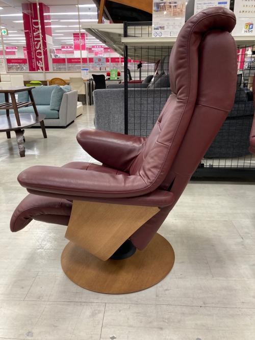 karimoku (カリモク) リクライニングチェアー レッド THE FIRST RU02モデル 224 オットマン付き
