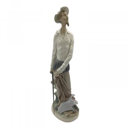 LLADRO (リヤドロ) フィギュリン 立ち上がるドン・キホーテ
