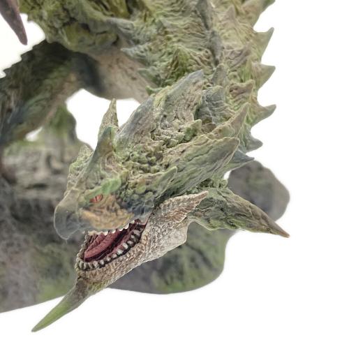 カプコン 雌火竜 リオレイア CFB クリエイターズモデル モンスターハンター