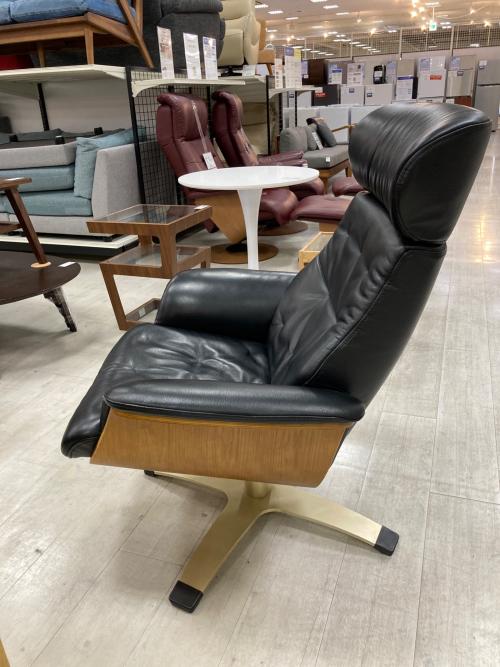 ニトリ パーソナルチェア ブラック マーシャル