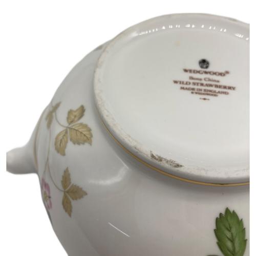 Wedgwood (ウェッジウッド) ティーポット ワイルドストロベリー
