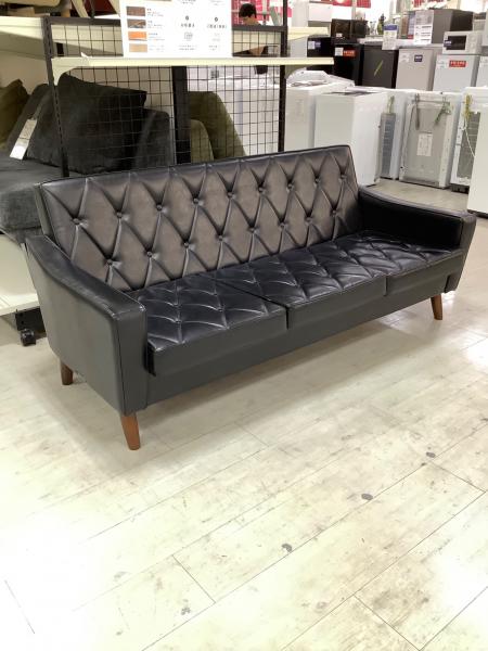 カリモク60 (カリモクロクマル) 3人掛けソファー スタンダードブラック