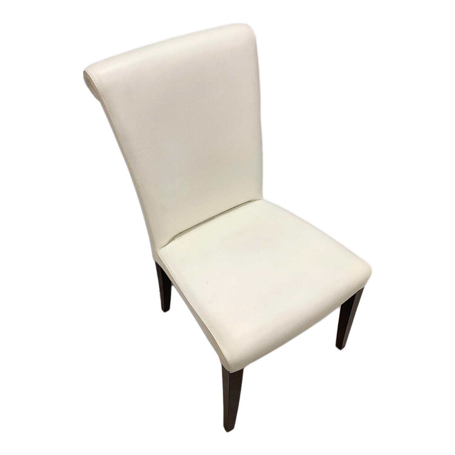 Poltrona Frau (ポルトローナフラウ) ダイニングチェアー SEDIA