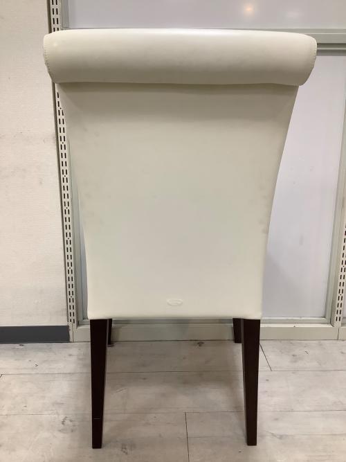 Poltrona Frau (ポルトローナフラウ) ダイニングチェアー SEDIA