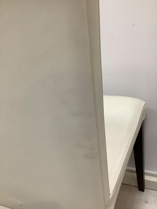 Poltrona Frau (ポルトローナフラウ) ダイニングチェアー SEDIA VITTORIA