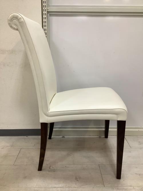 Poltrona Frau (ポルトローナフラウ) ダイニングチェアー SEDIA VITTORIA