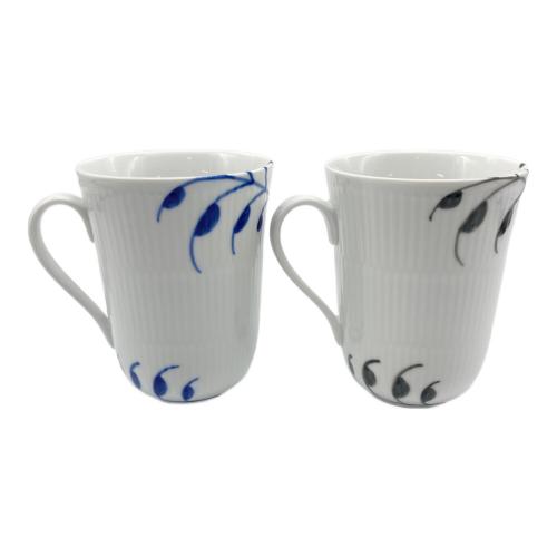 ROYAL COPENHAGEN (ロイヤル・コペンハーゲン) ペアマグカップ ブラックフルーテッド・メガ ペア