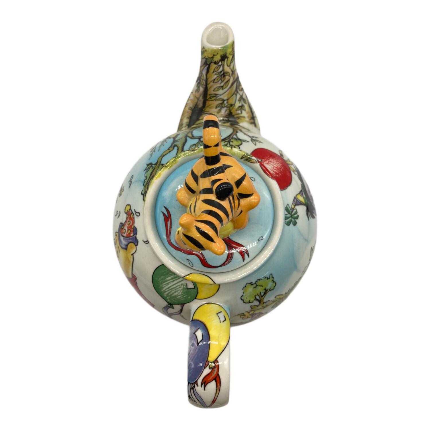 CARDEW カーデュー ディズニー ポット プーさん コレクターズアイテム CARDEW カーデュー ディズニー ポット プーさん コレクターズ