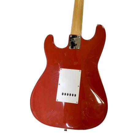 スクワイア、レリック、スキャロップ。 Squier by FENDER (スクワイア) ストラトキャスター エレキギター