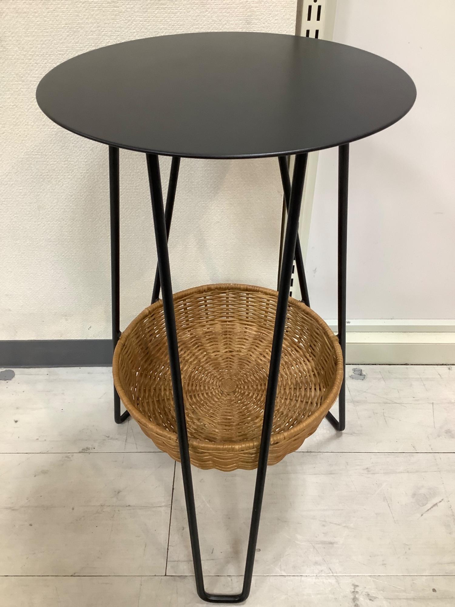 【IDEE/イデー】☆ワラビーローテーブル☆スチール×籐☆サイドテーブル WALLABY SIDE TABLE Black｜サイドテーブル｜IDEE SHOP Online