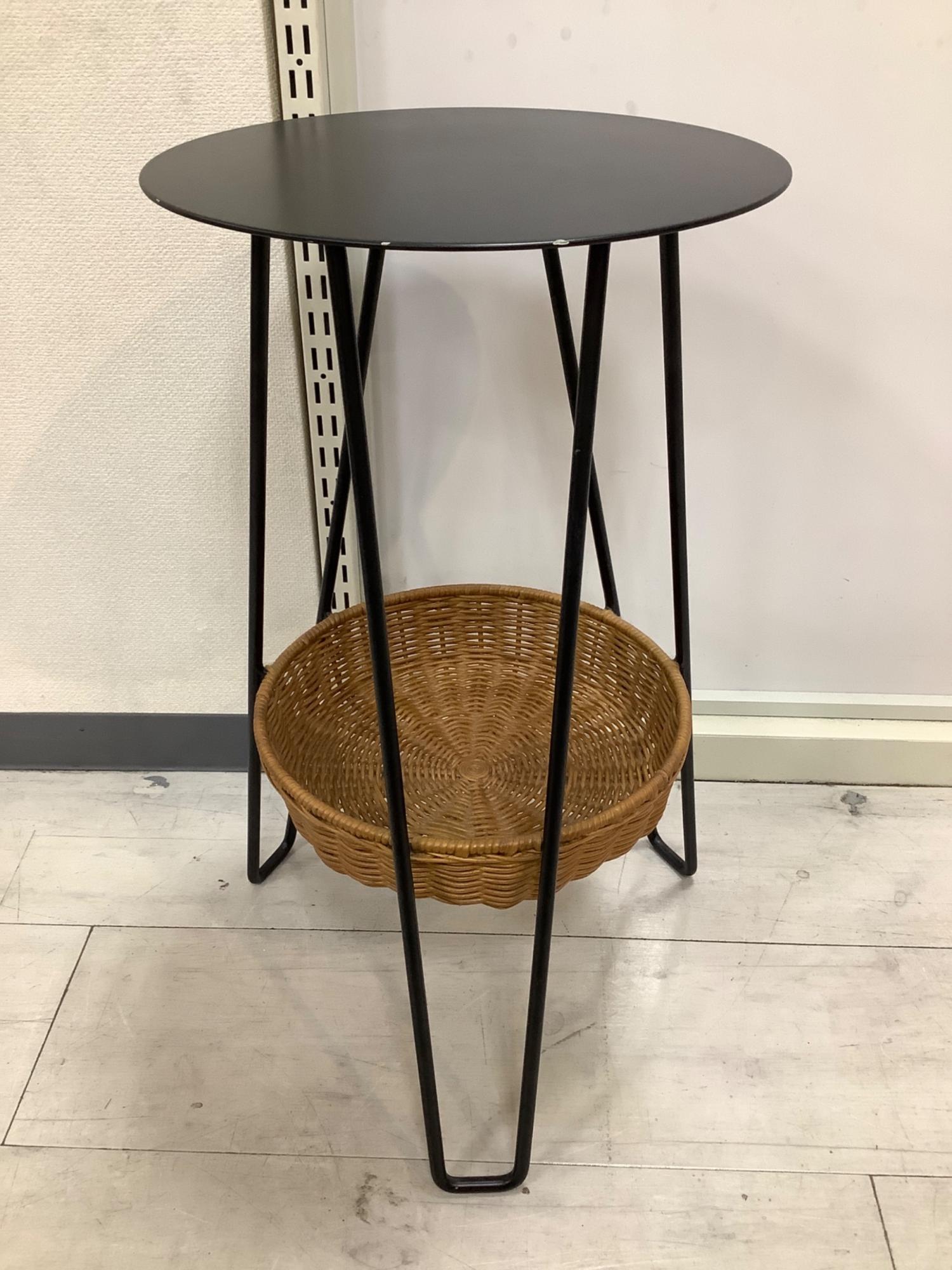 IDEE/イデー】☆ワラビーローテーブル☆スチール×籐☆サイドテーブル