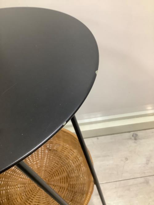 IDEE (イデー) ワラビーサイドテーブル