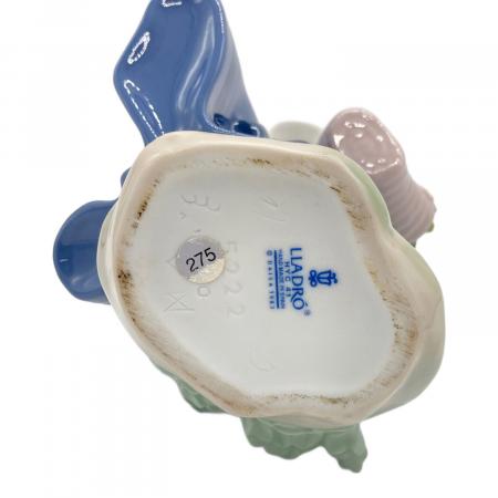 LLADRO (リヤドロ) フィギュリン きれいな花ばかり｜トレファクONLINE