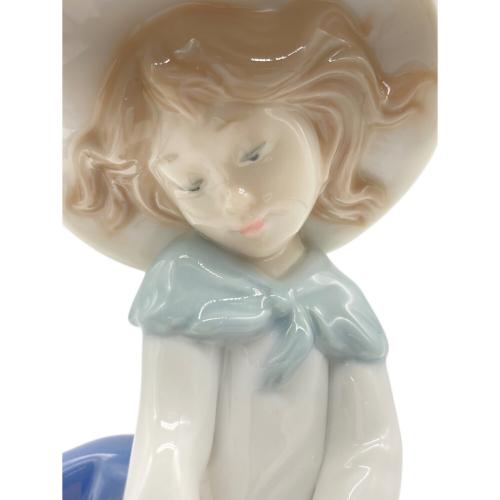 LLADRO (リヤドロ) フィギュリン きれいな花ばかり