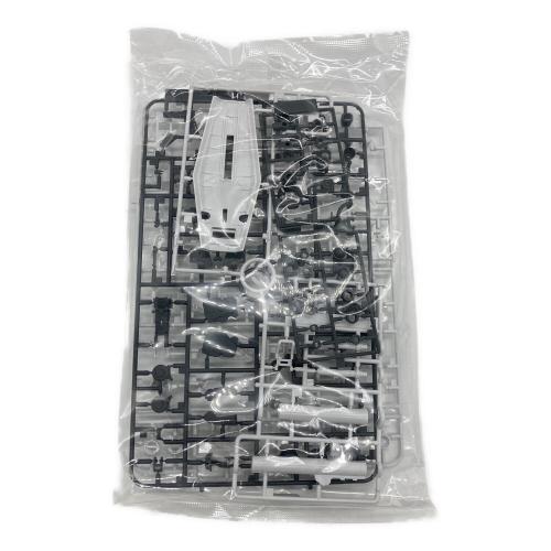 BANDAI (バンダイ) MG 1/100 RX-78-2 ガンダムVer.3.0 ガンプラ ※外箱傷み有