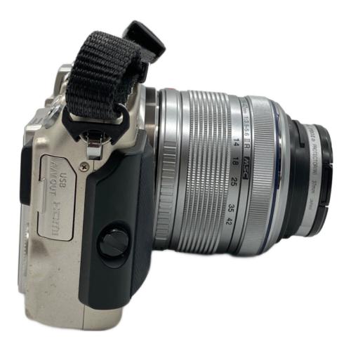 OLYMPUS (オリンパス) ミラーレス一眼カメラ E-PL6 ダブルズームキット 82