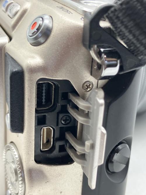 OLYMPUS (オリンパス) ミラーレス一眼カメラ E-PL6 ダブルズームキット 82