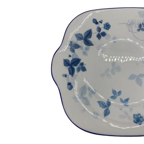 Wedgwood (ウェッジウッド) プレート ストロベリーブルー