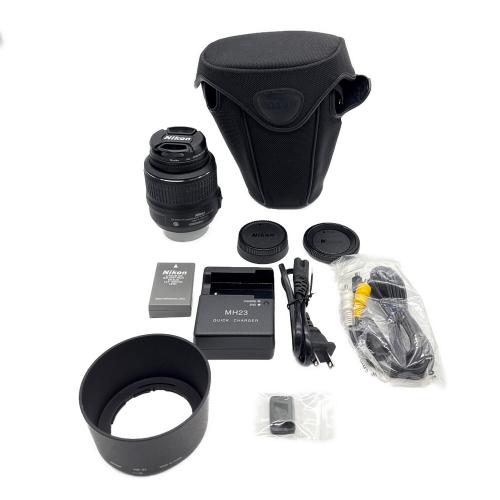 Nikon (ニコン) デジタル一眼レフカメラ D5000