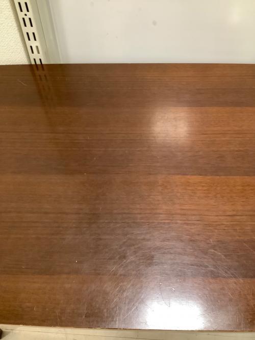 カリモク60 (カリモクロクマル) ローテーブル