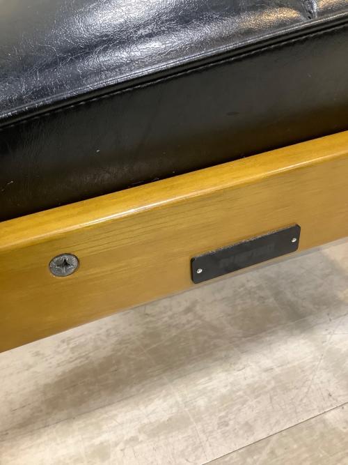 カリモク60 (カリモクロクマル) 2人掛けソファー Ｋチェア2シーター