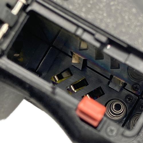 OLYMPUS (オリンパス) デジタル一眼レフカメラ E-410 コンセント粘つき有り