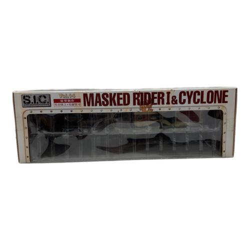 BANDAI (バンダイ) S.I.C. Vol. 14 仮面ライダー 1号 & サイクロン フィギュア