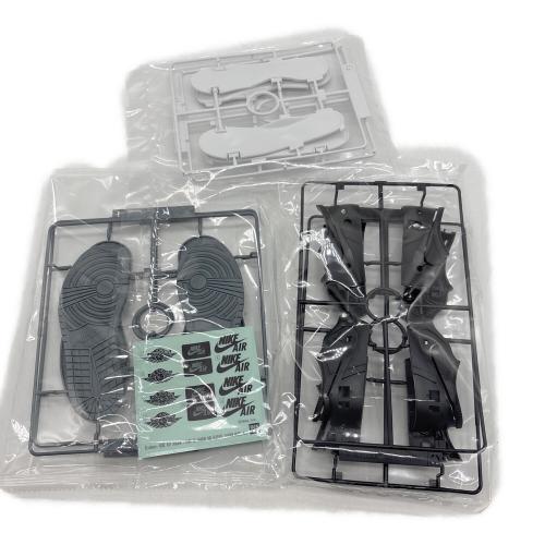 NIKE (ナイキ) AIR JOR DAN 1 HIGH 85 SHADOW AND REVERSE SHADOW MODEL KIT