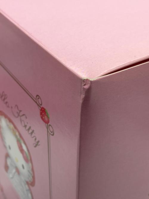 HELLO KITTY (ハローキティ) キティ イチゴ新聞ドール ヌイグルミ 25周年 ※外箱ヤブレ有