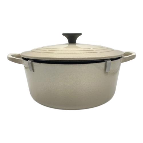 LE CREUSET (ルクルーゼ) シグニチャー ココットロンド SIZE 22cm アイボリー