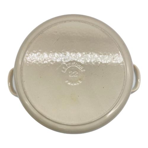 LE CREUSET (ルクルーゼ) シグニチャー ココットロンド SIZE 22cm アイボリー