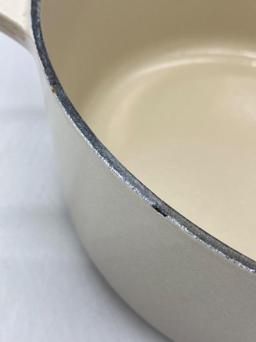 LE CREUSET (ルクルーゼ) シグニチャー ココットロンド SIZE 22cm アイボリー