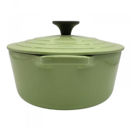 LE CREUSET グリーン ココット・ロンド両手鍋 14cm USED LE CREUSET (ルクルーゼ) 両手鍋 18cm グリーン ココット・ロンド
