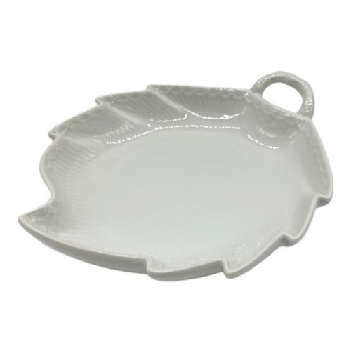 ROYAL COPENHAGEN (ロイヤル・コペンハーゲン) リーフディッシュ プリンセス